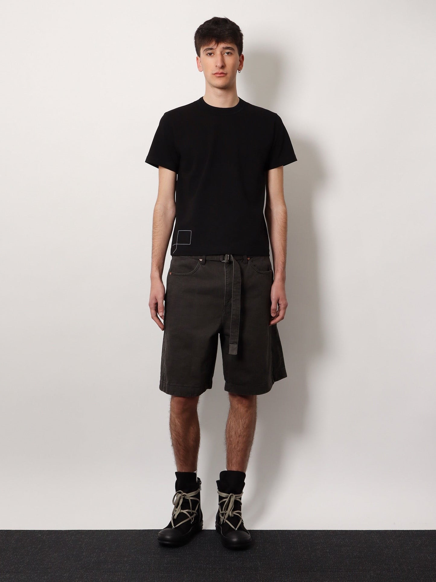 SACAI Cotton t-shirt with logo on the back