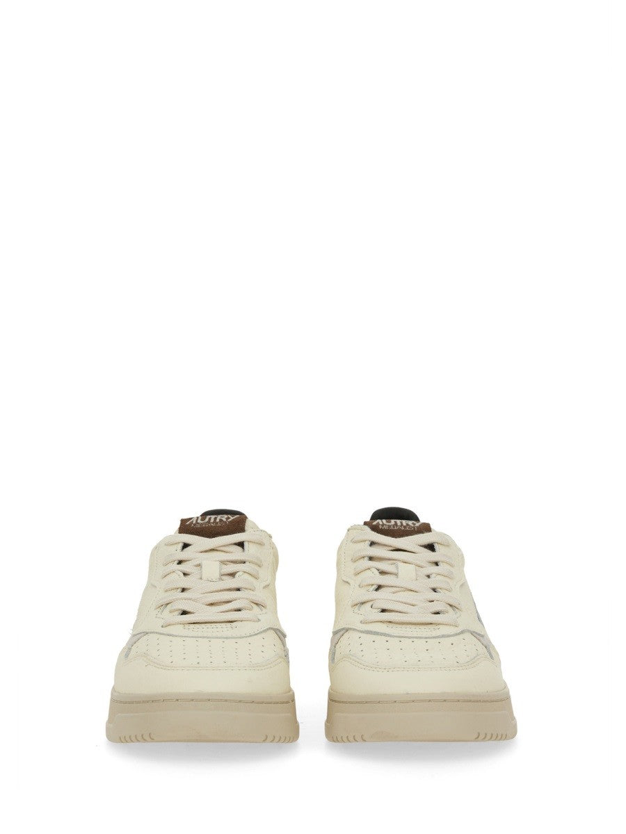 Autry "MEDALIST" LOW SNEAKER