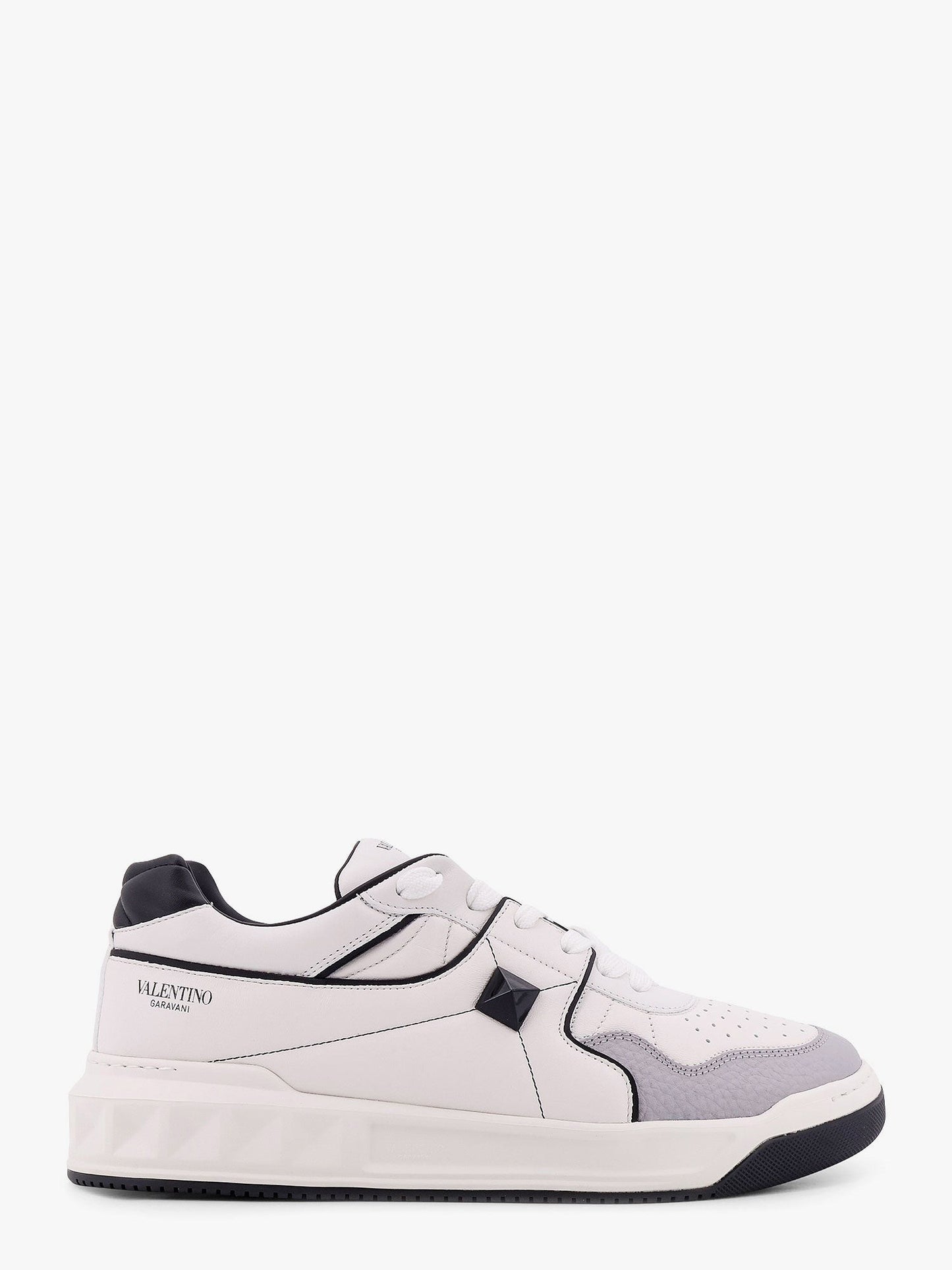 Valentino Garavani One-stud low-top valentino garavani leather sneakers