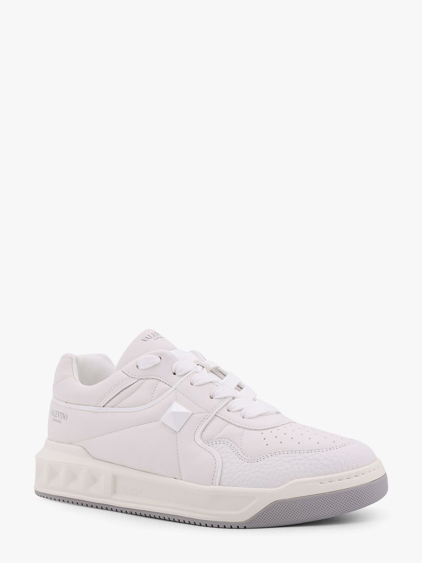 Valentino Garavani One-stud low-top valentino garavani leather sneakers