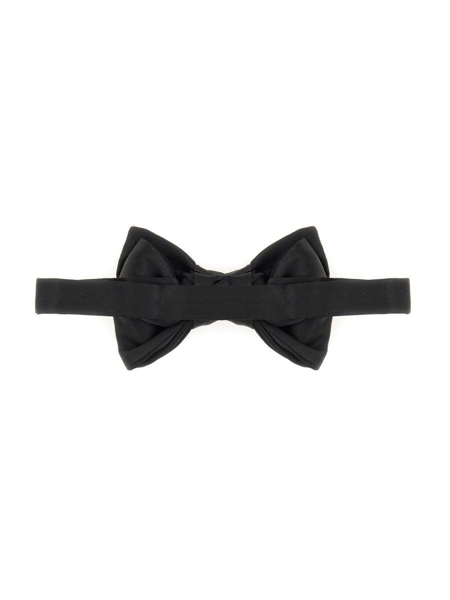 TOM FORD SATIN BOW TIE