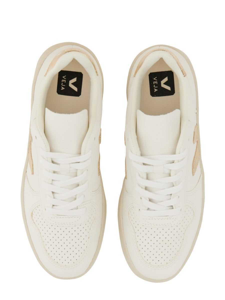 Veja SNEAKER V-10