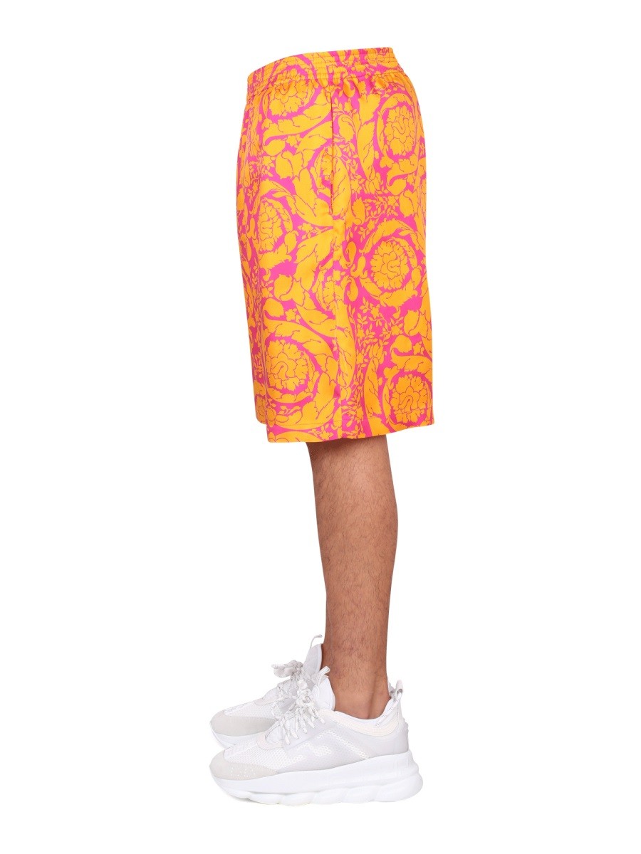 Versace BAROQUE PRINT SILHOUETTE SHORTS