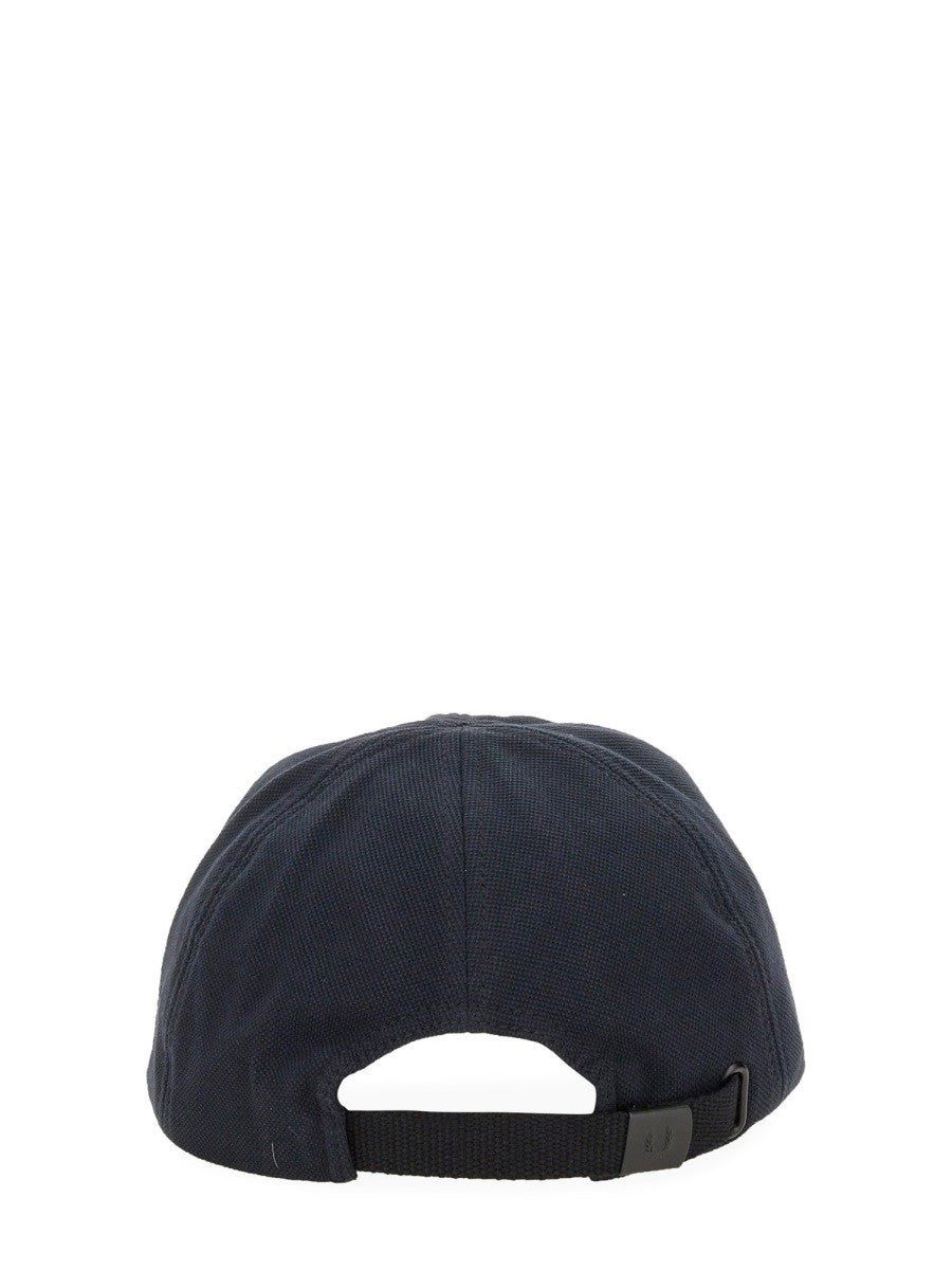 FRED PERRY BASEBALL HAT WITH LOGO