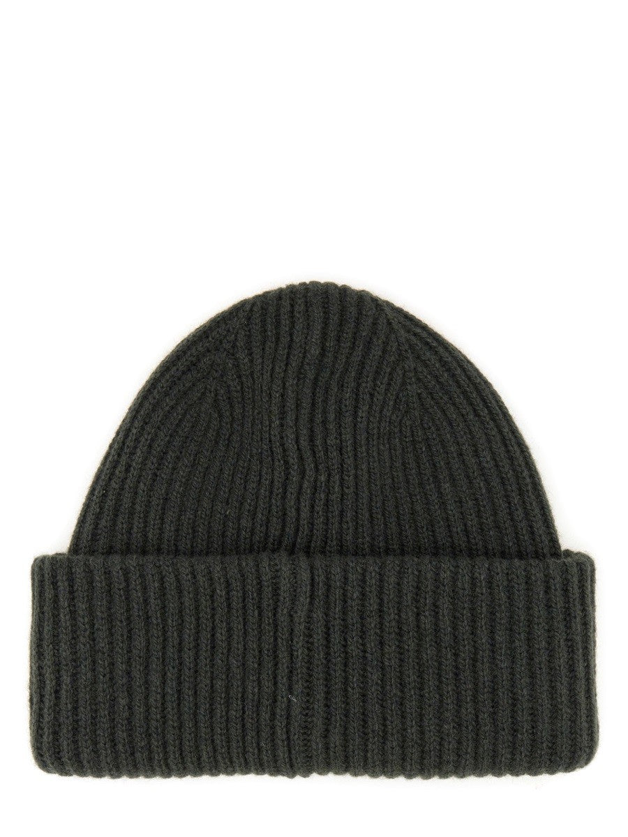 A.P.C. BEANIE HAT "MICHELLE"