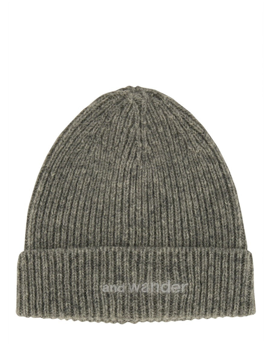 AND WANDER BEANIE HAT WITH LOGO