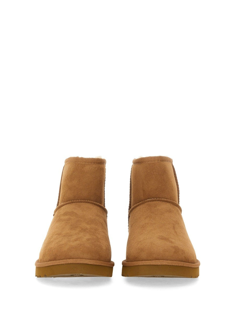 Ugg BOOT CLASSIC MINI