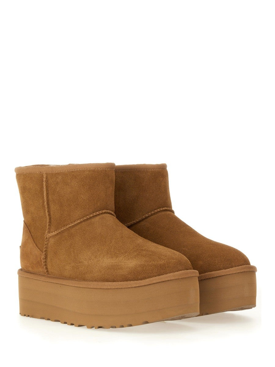 Ugg CLASSIC MINI BOOT WITH PLATFORM