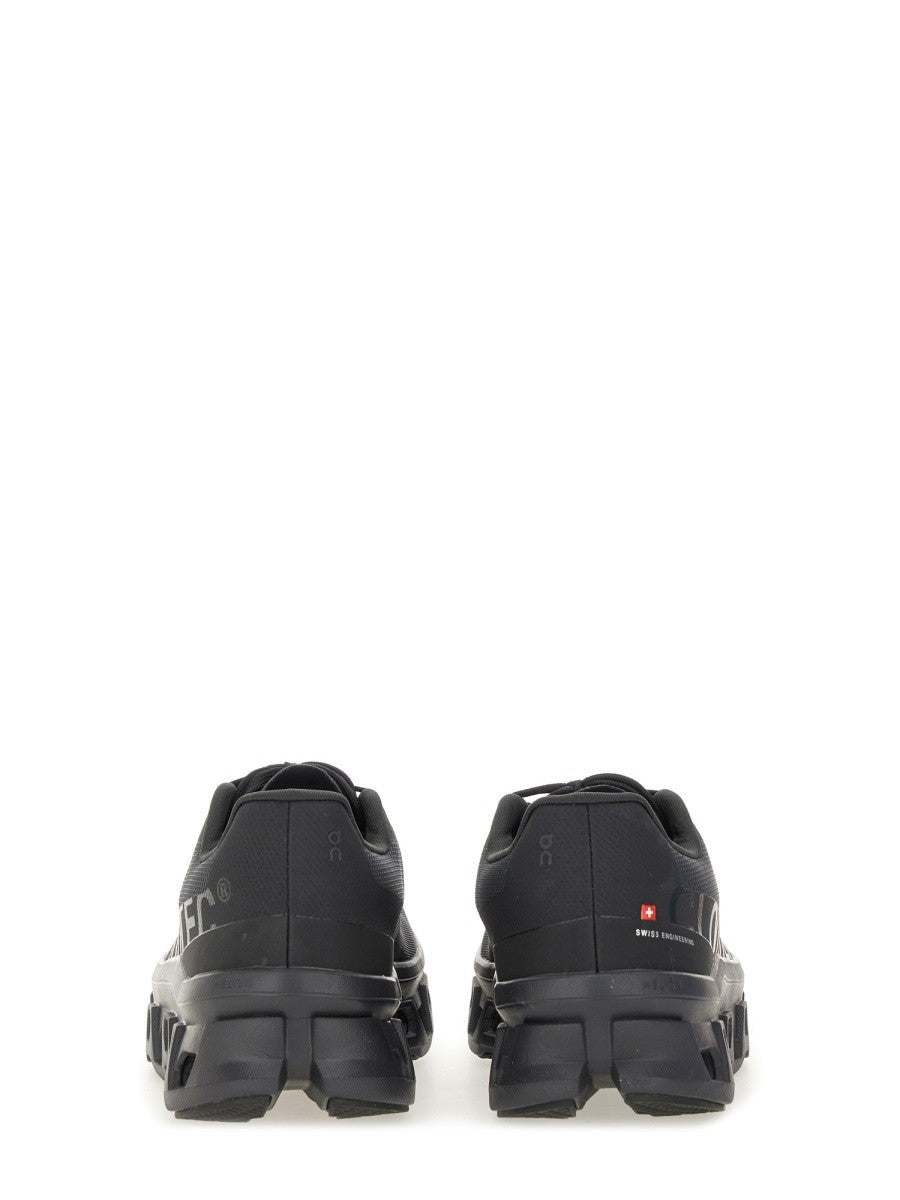 ON "CLOUDMONSTER" SNEAKER