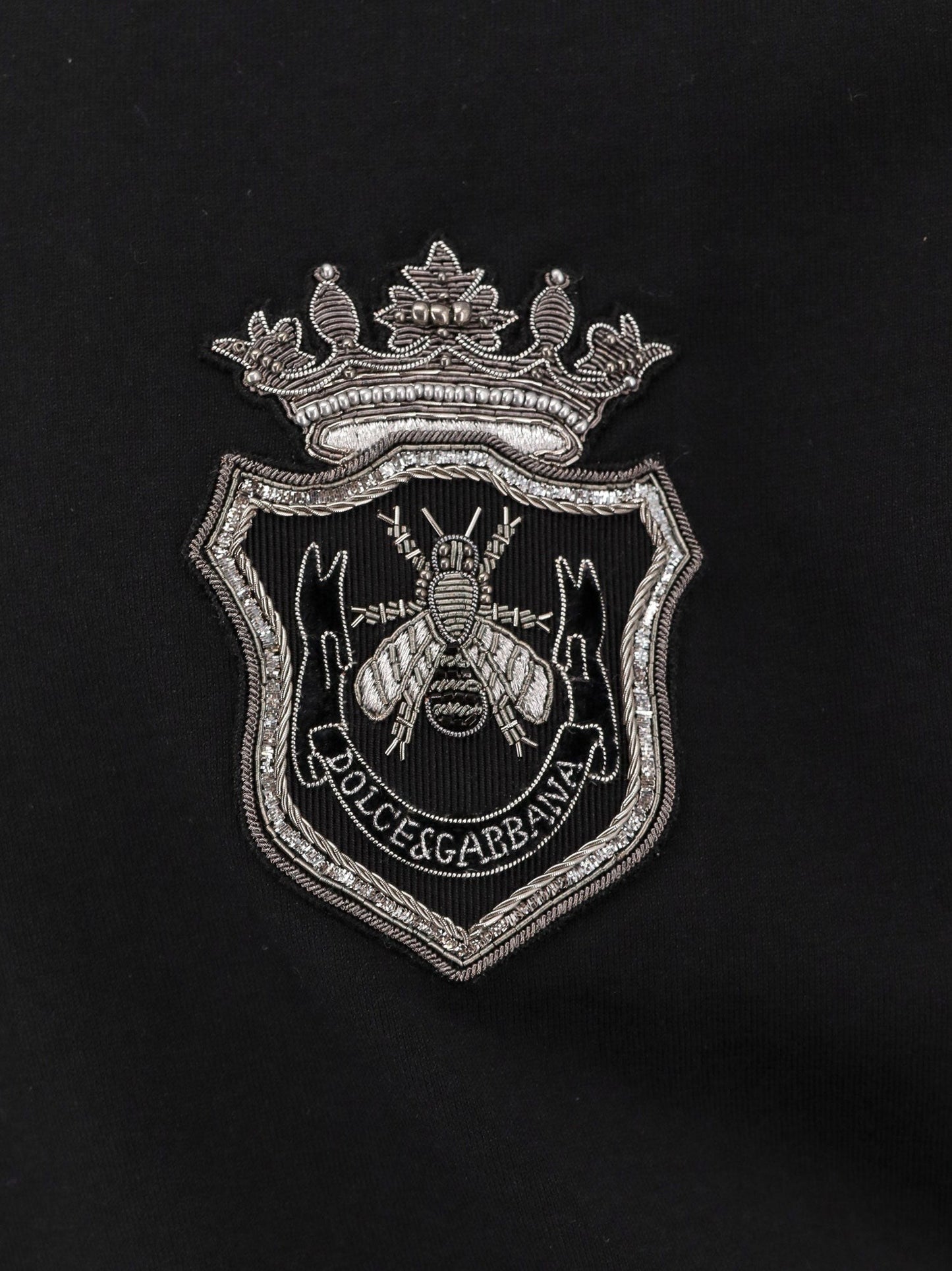 DOLCE e GABBANA Cotton t-shirt with hand-embroidered patch