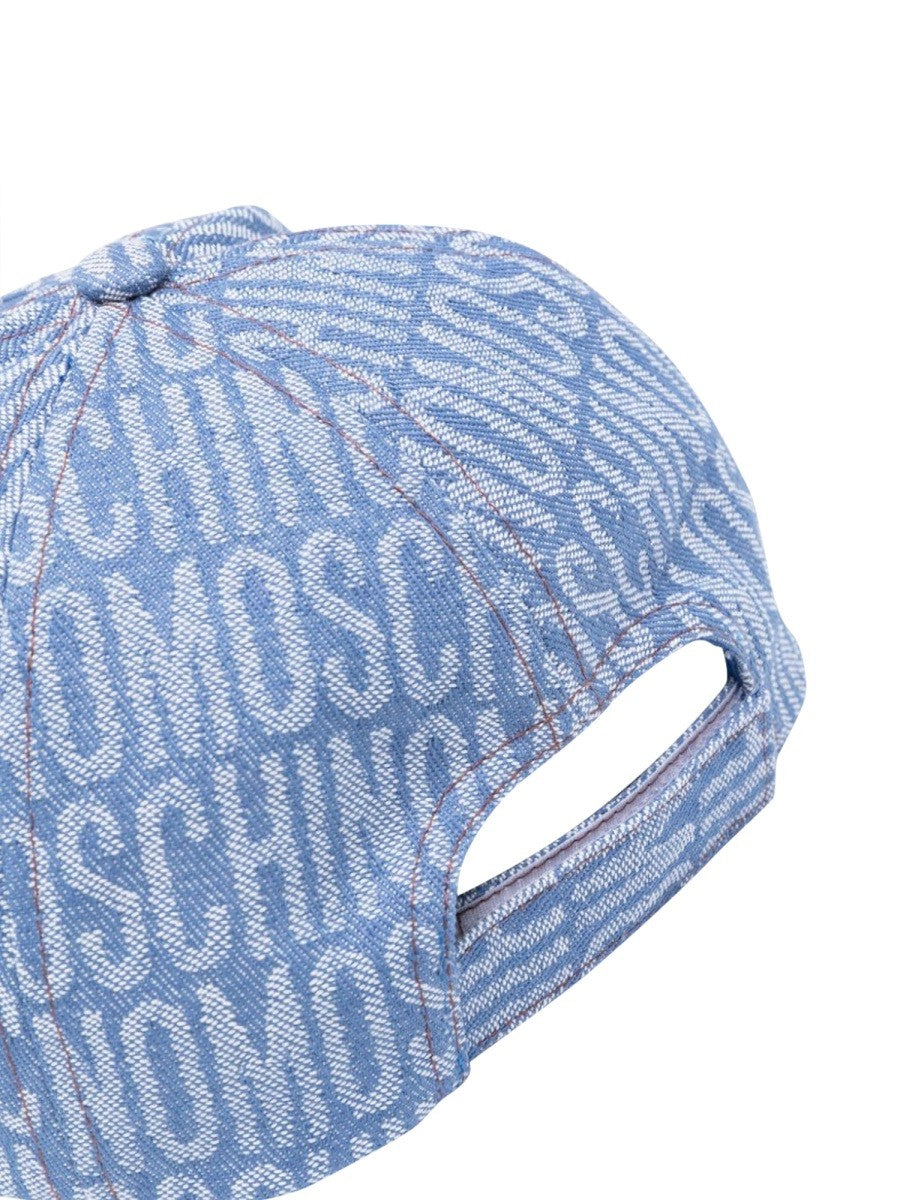 Moschino hat