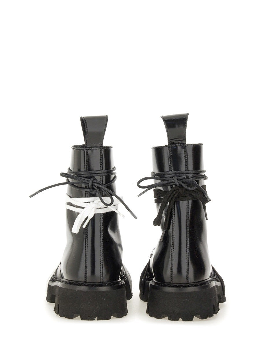 Moschino LACE-UP BOOT