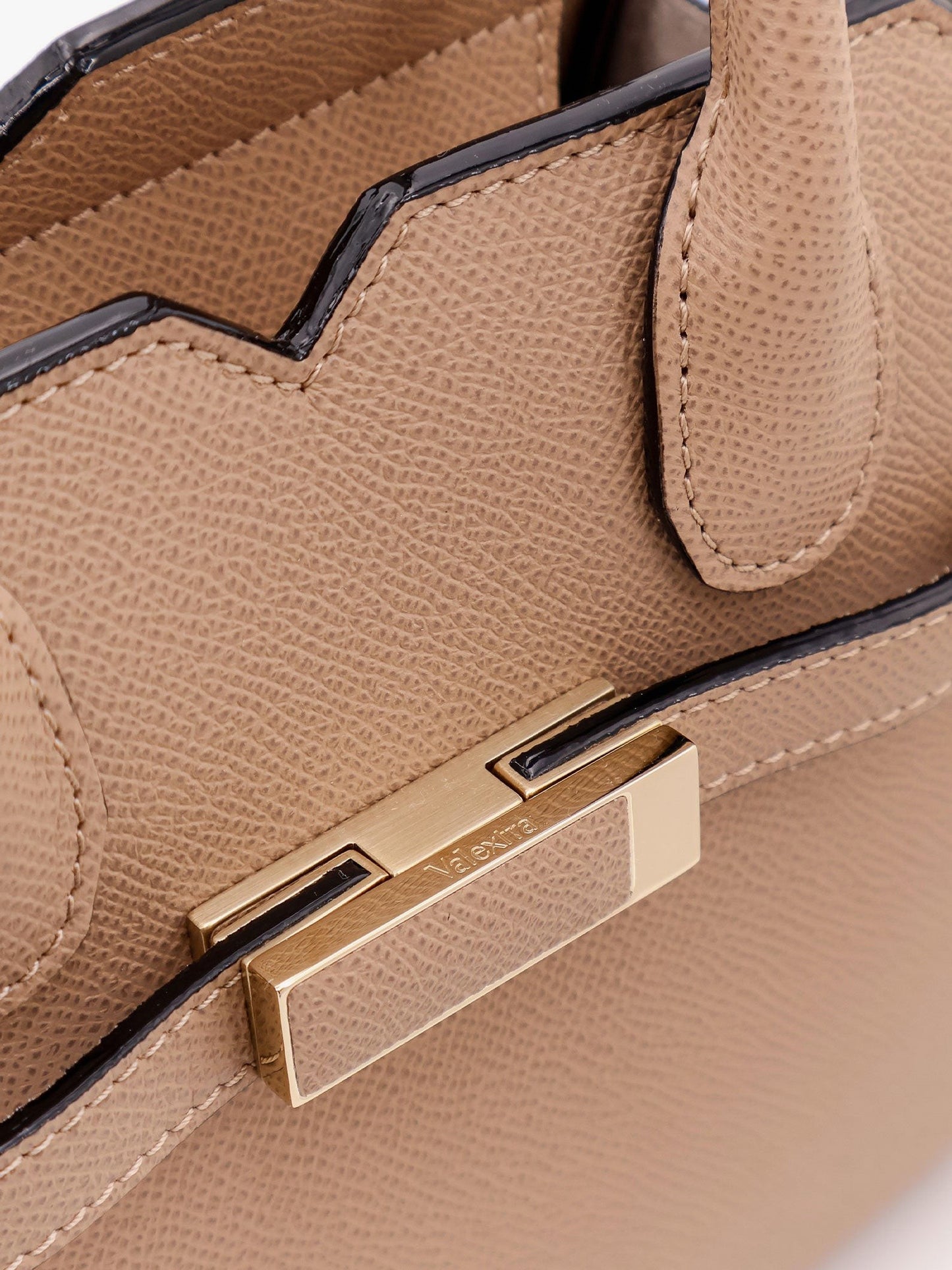 VALEXTRA Leather handbag with frontal walker and strap