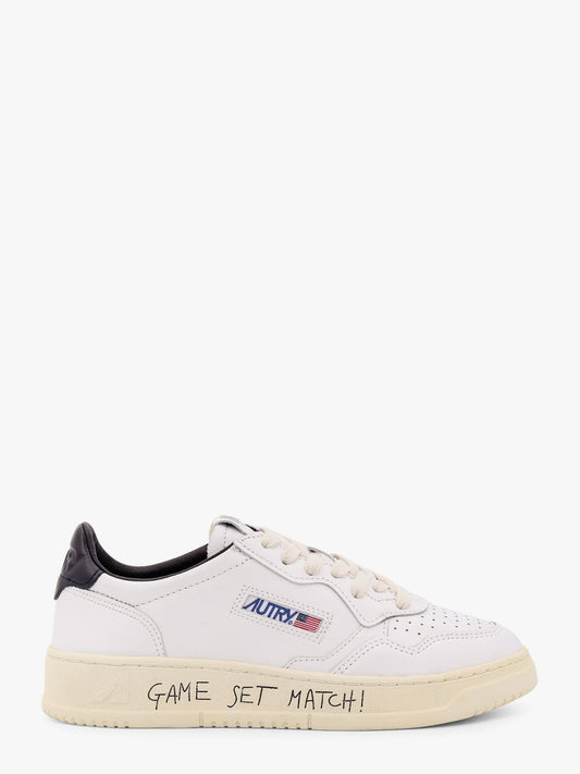 Autry Medalist low leather sneakers