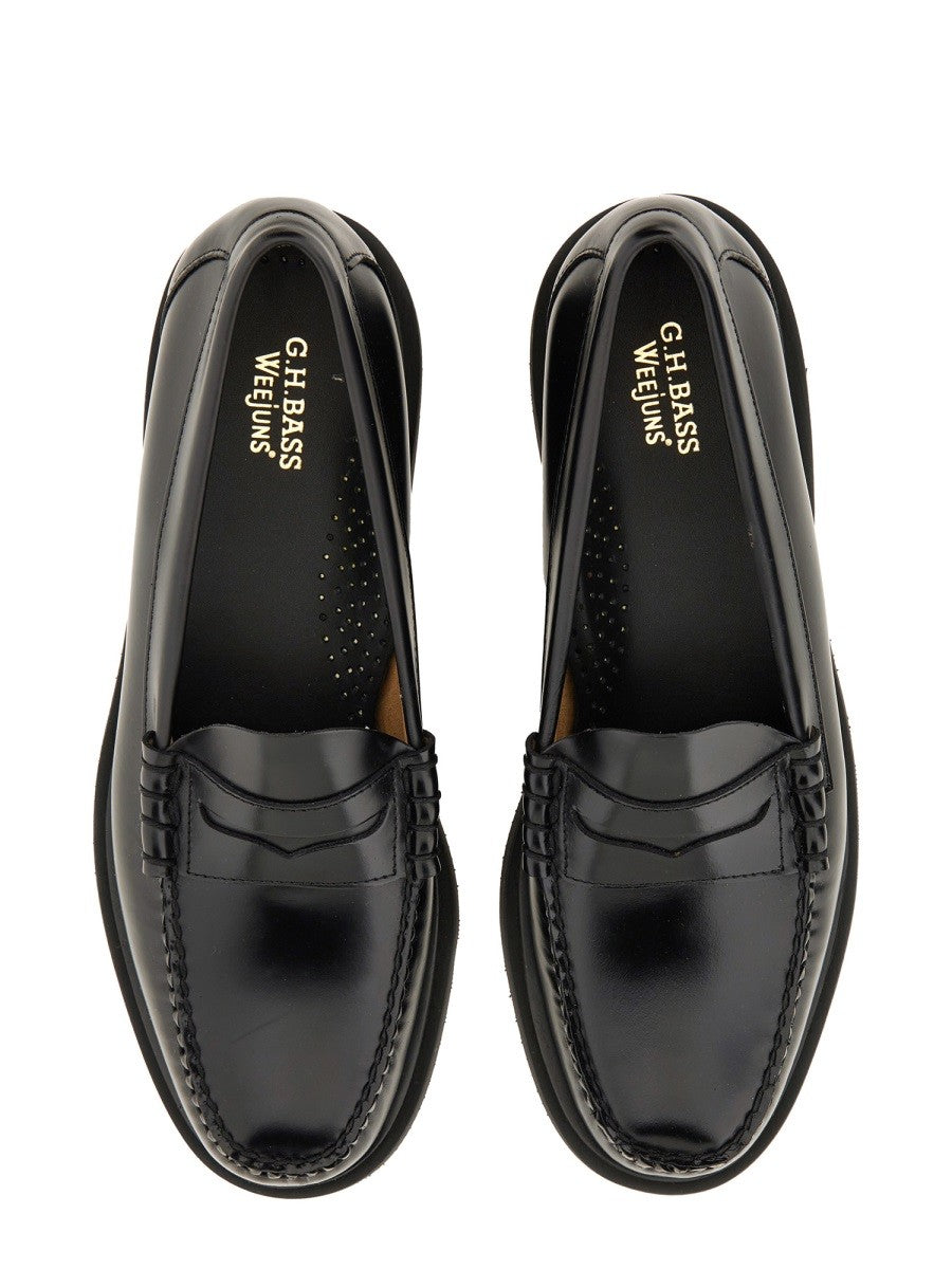G.H. BASS MOCCASIN "WEEJUNS STEP LARSON PENNY"
