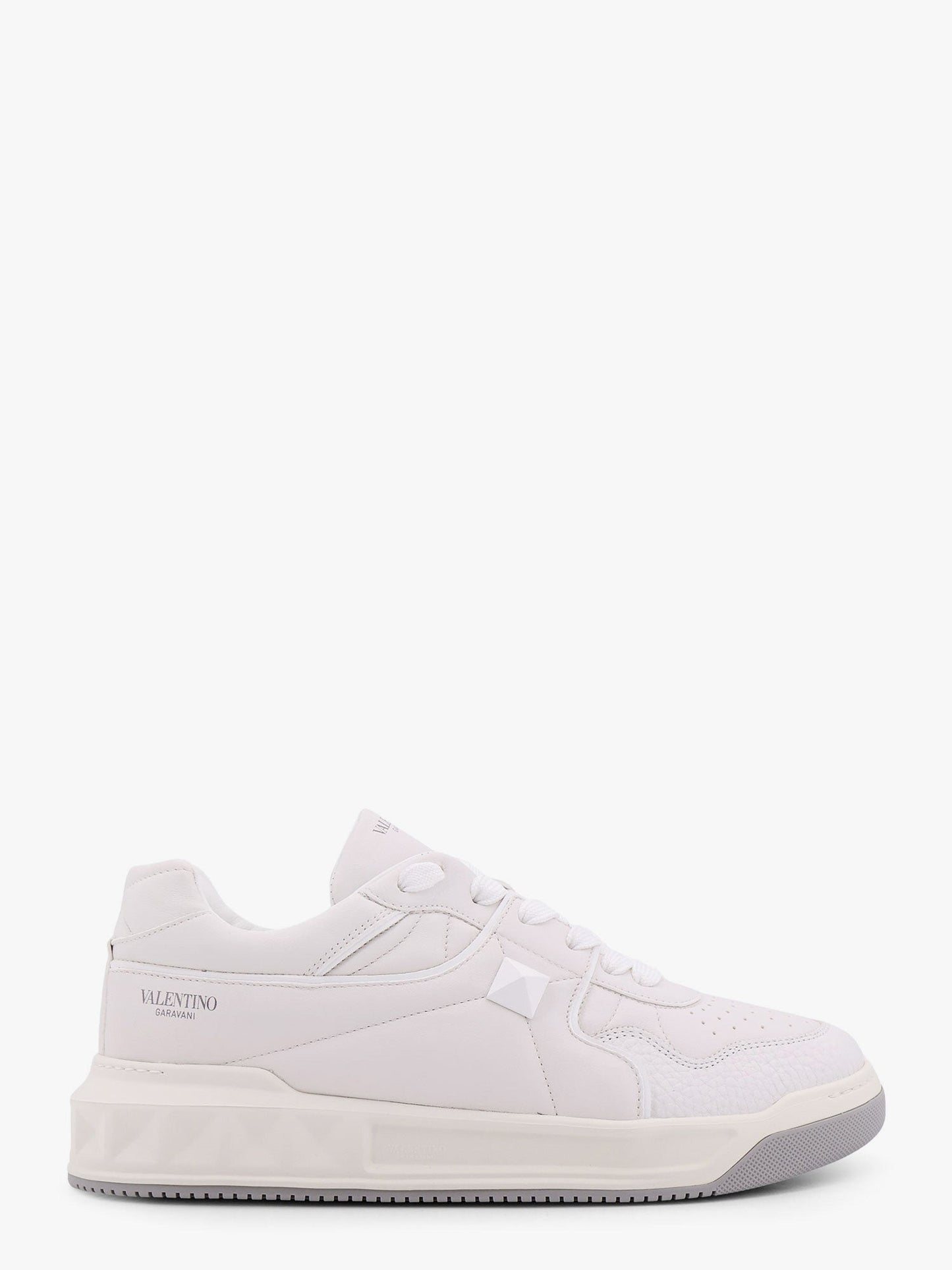Valentino Garavani One-stud low-top valentino garavani leather sneakers