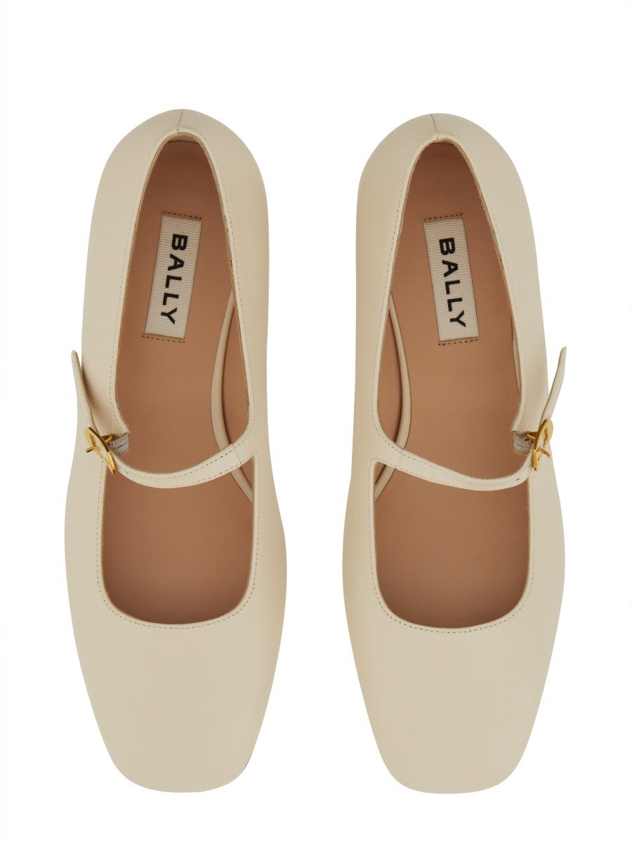 Bally PUMP IN LEATHER
