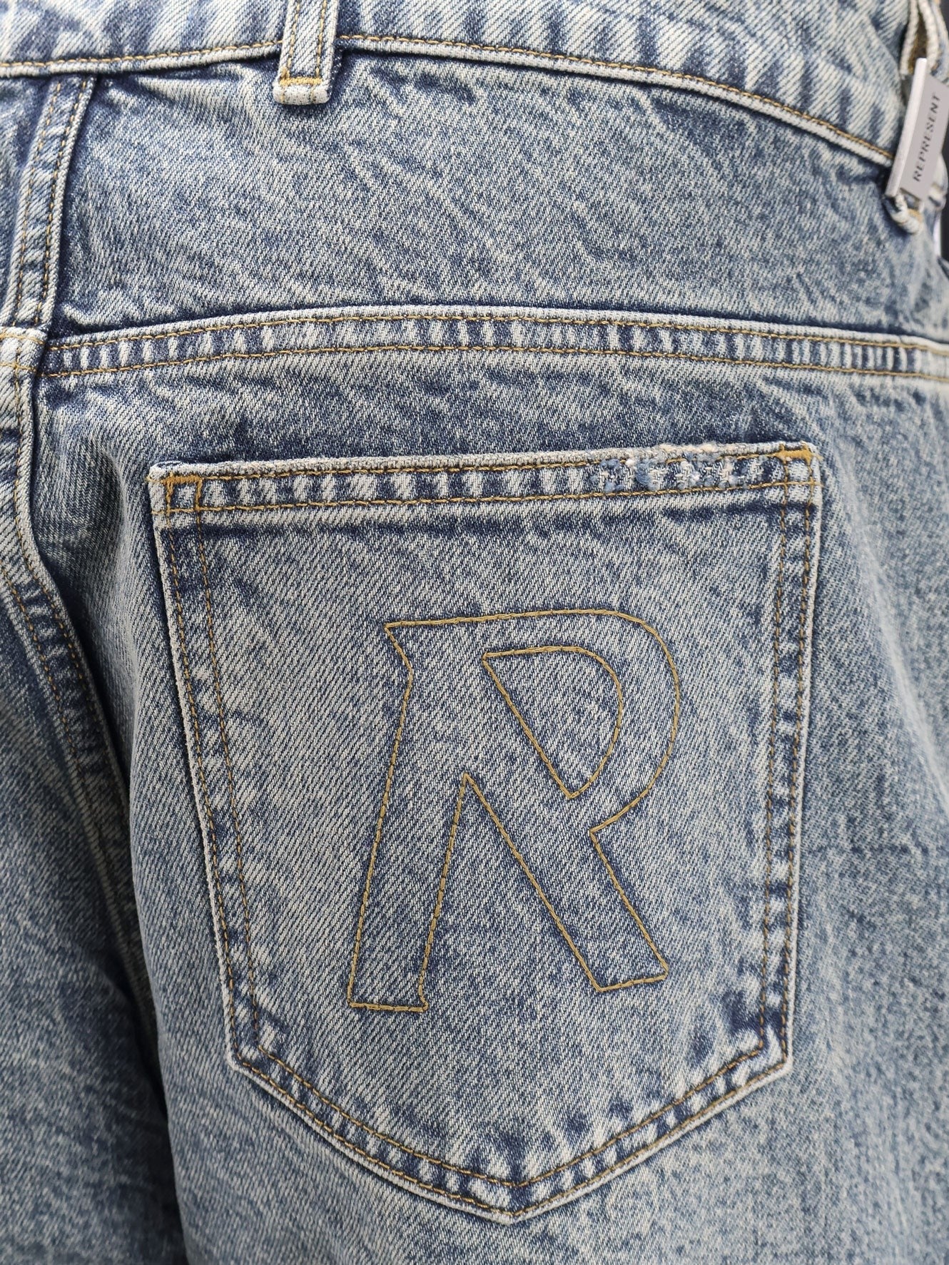 Represent R2 used effect jeans