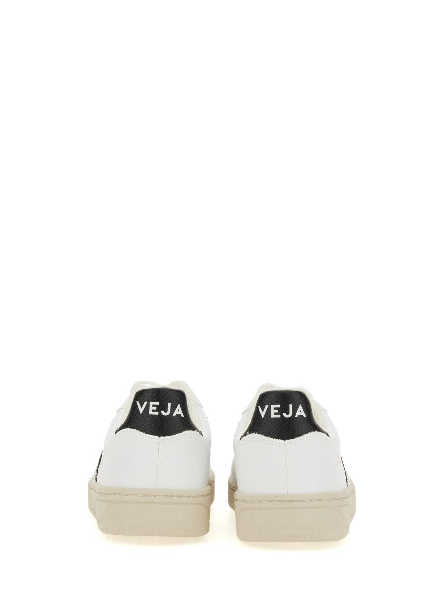 Veja SNEAKER V-10