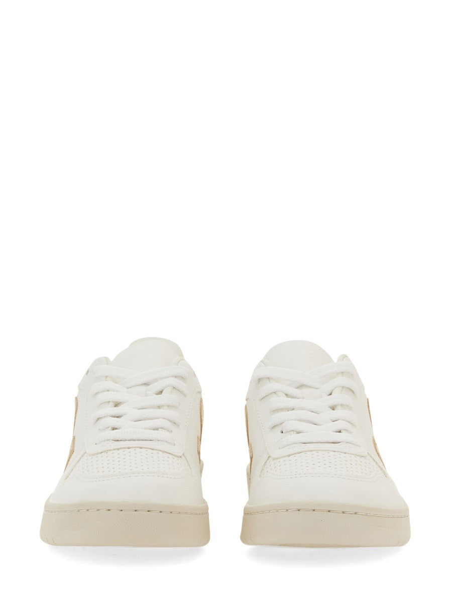 Veja SNEAKER V-10