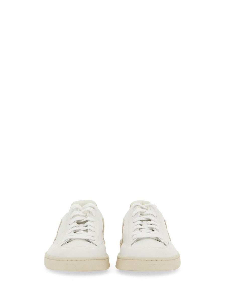 Veja SNEAKER V-12