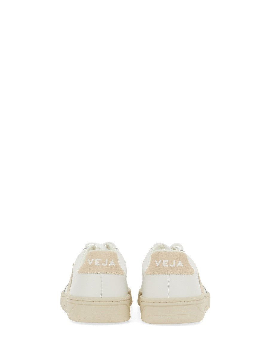 Veja SNEAKER V-12