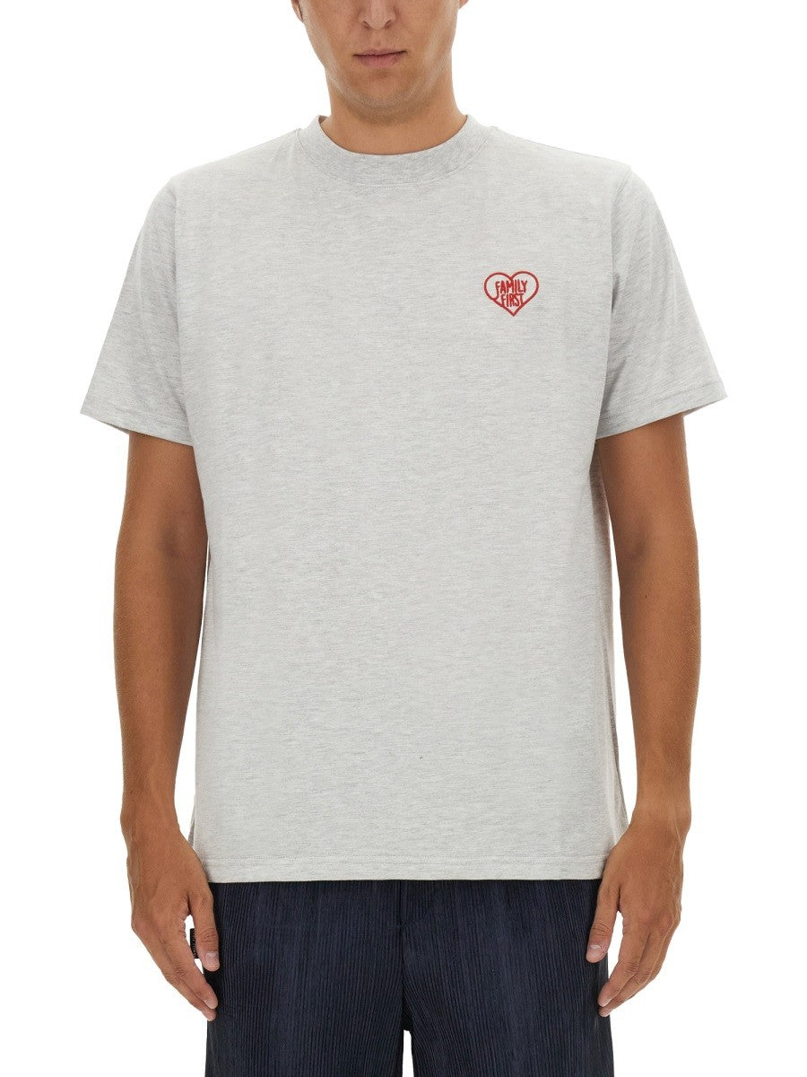 FAMILY FIRST T-SHIRT "HEART"