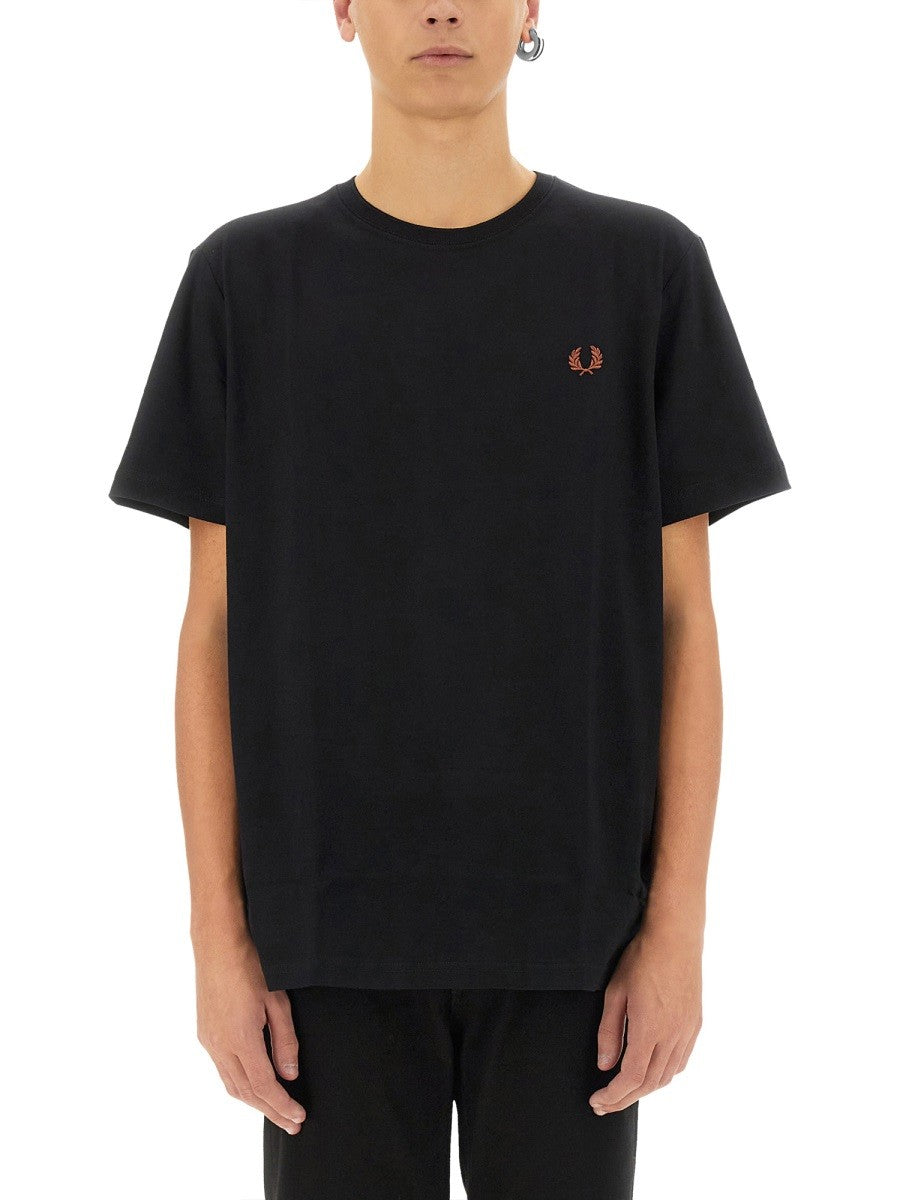 FRED PERRY T-SHIRT WITH LOGO