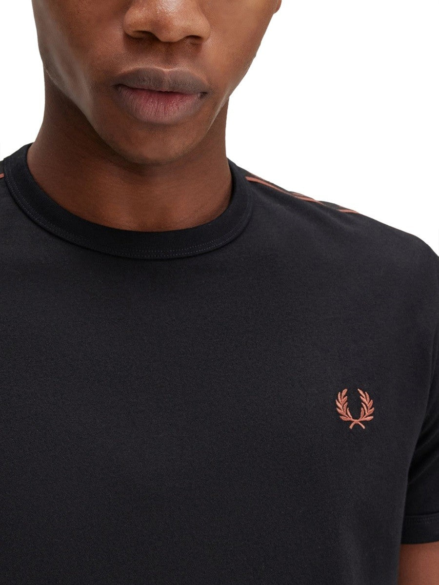 FRED PERRY T-SHIRT WITH LOGO