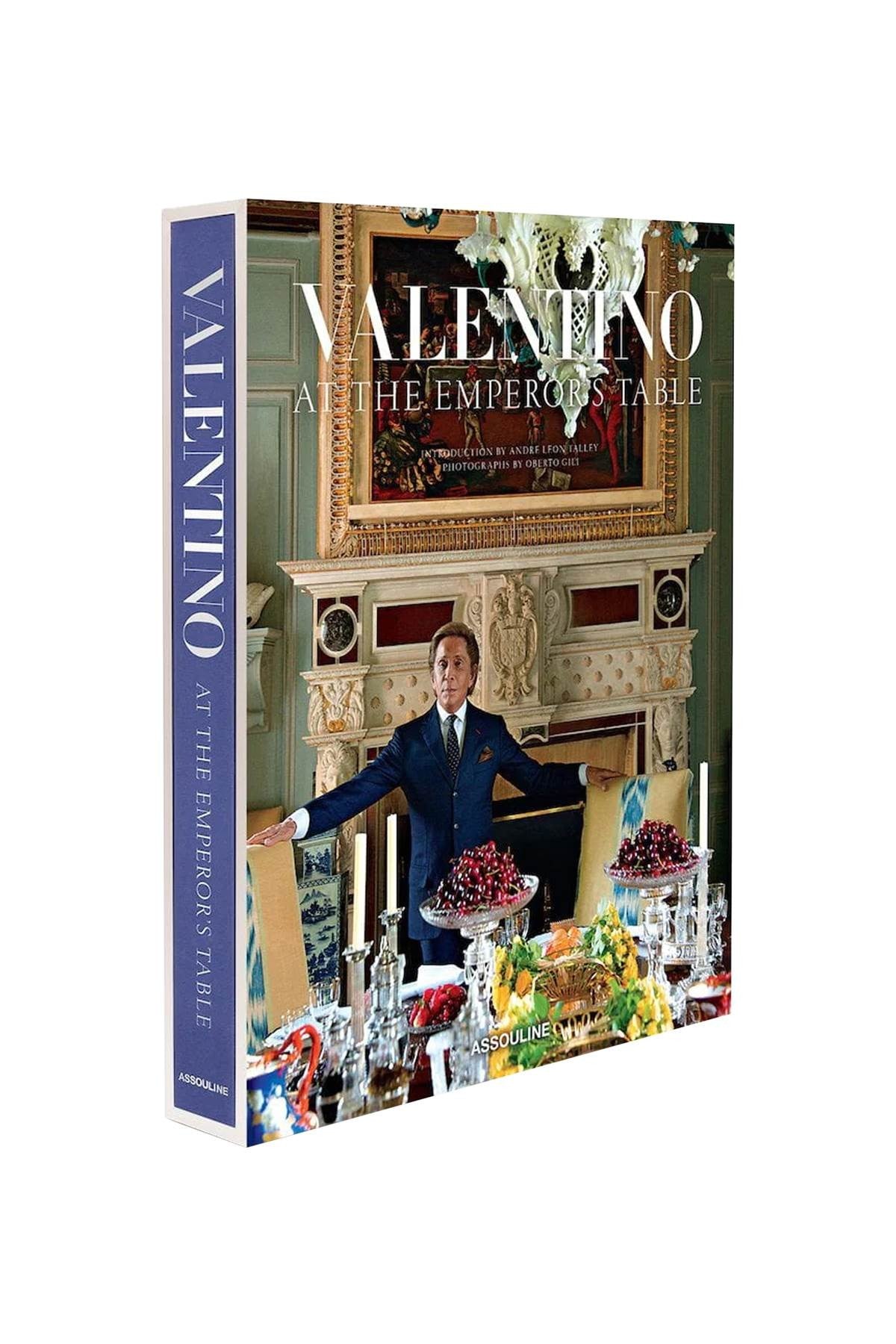 ASSOULINE valentino: dining like roy