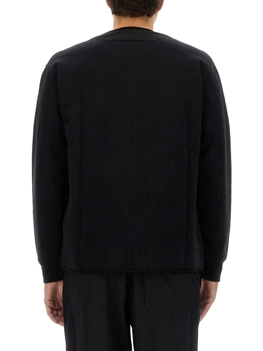 C.P. COMPANY ZIP SWEATSHIRT.